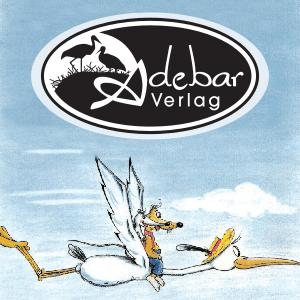 Logo Adebarverlag mit zwei Storchen in einem Nest, darunter die Bilderbuchzeichnung eines fliegenden Storches mit Hut, der eine Maus und einen Hamster auf dem Rücken trägt.